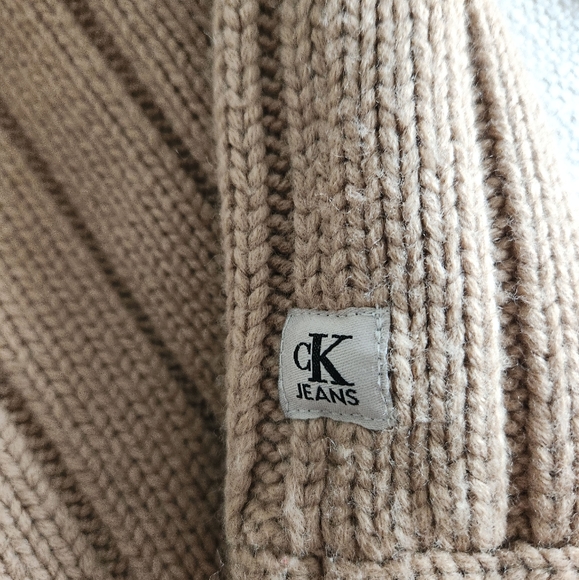 CK mens sweater - Picture 5 of 8